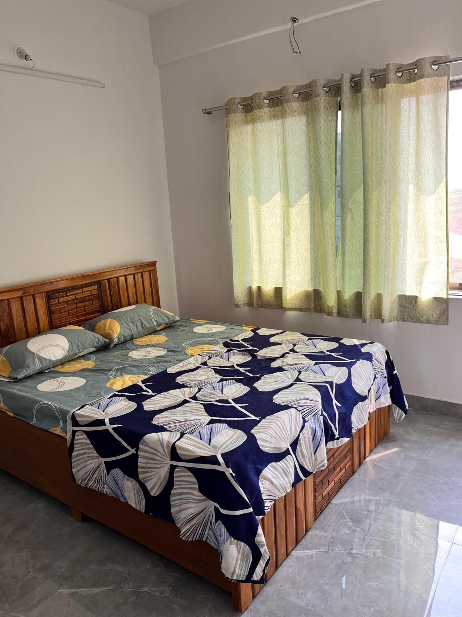 מלון אליבג Aashirwad Residency מראה חיצוני תמונה